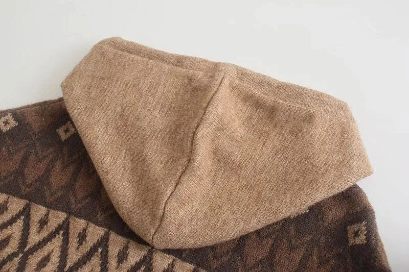 HOODED OVERSIZED JACQUARD KNIT SWEATER