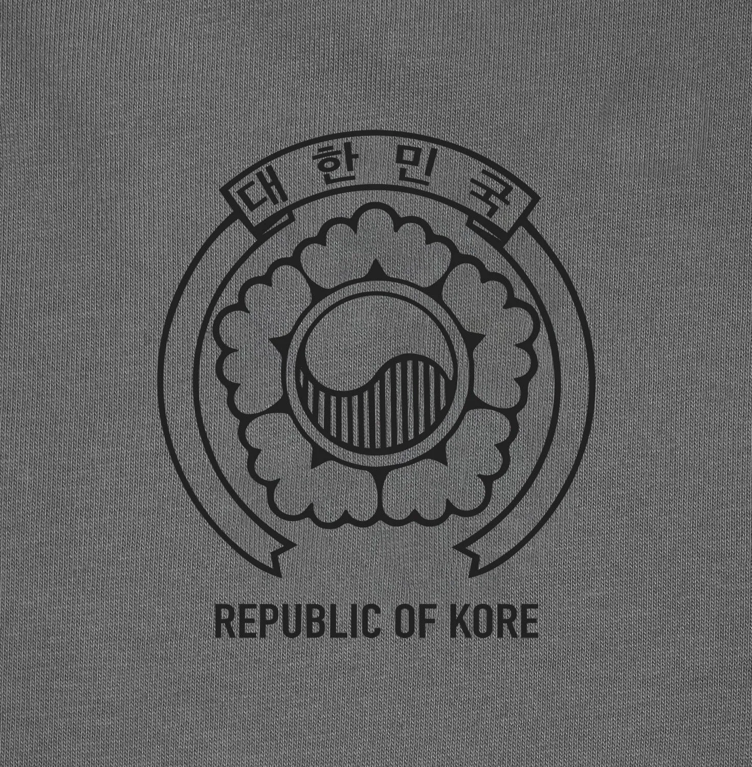 KR-AM PASSPORT TEE (CEMENT)