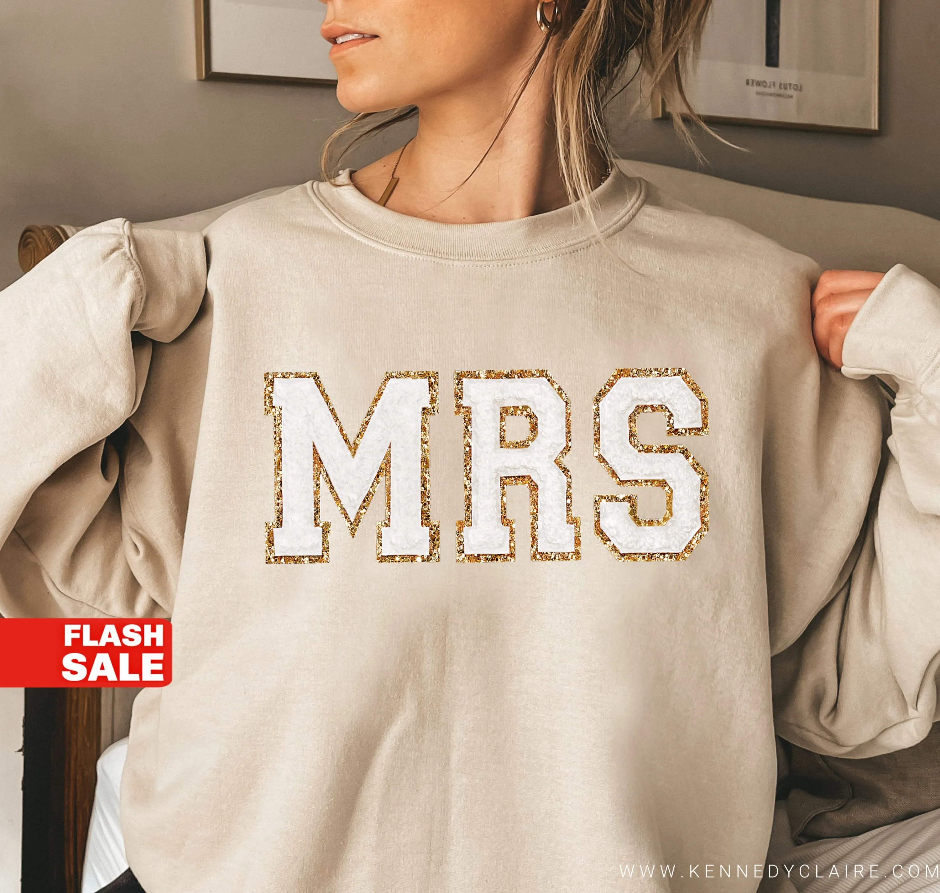 MRS Letter Patch Sweatshirt