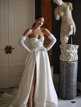 Romantic Sweet Heart Neckline White Wedding Dress