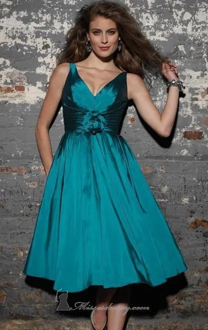 SALE Short Taffeta Dress Size 16 Style 20107