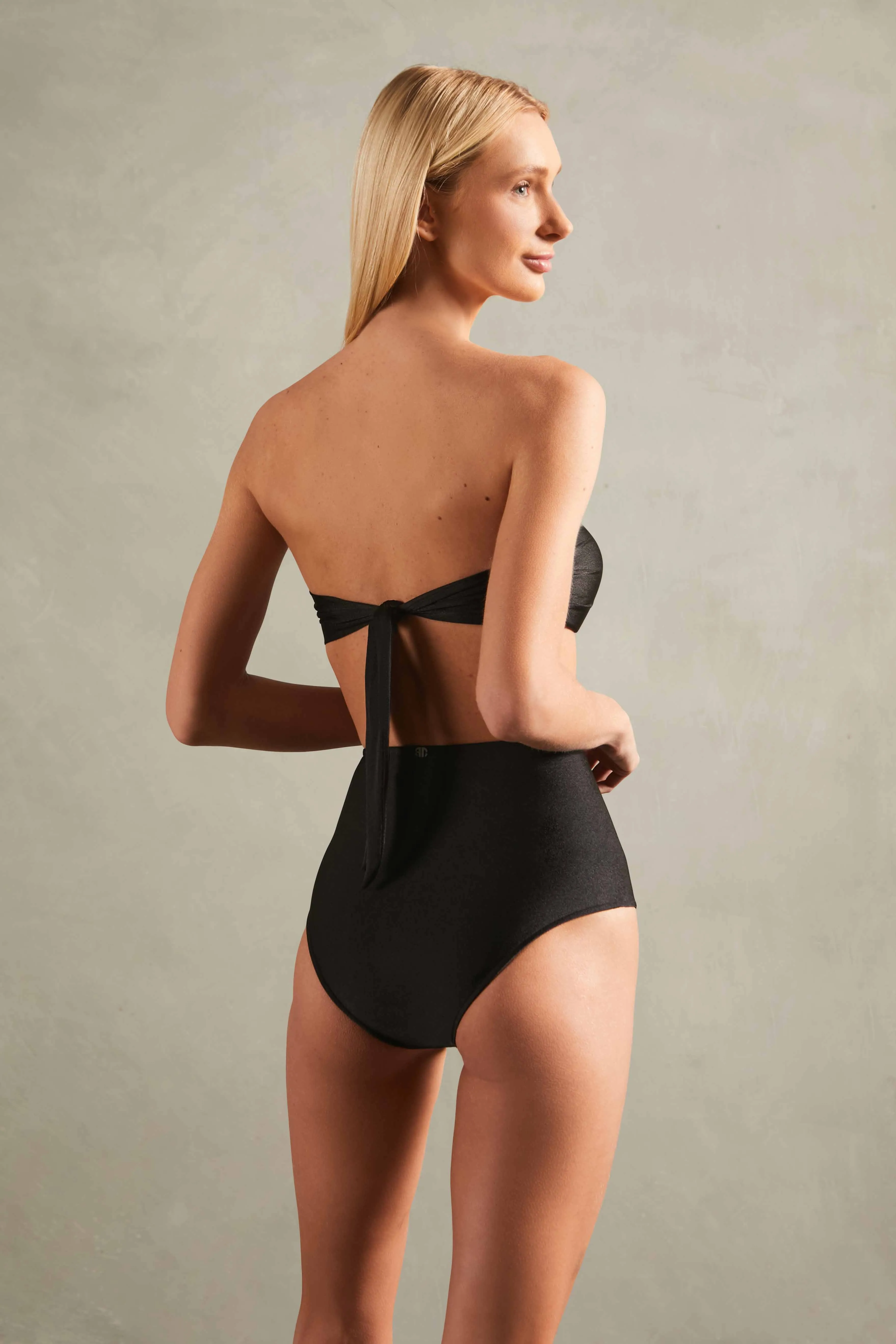Solid Hot Pants Bandeau Bikini